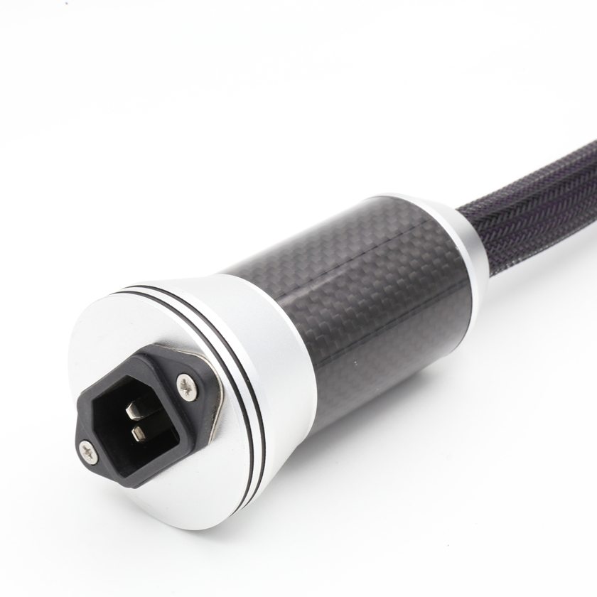 فلتر طاقة إنلاين فاخر من ألياف - مراجعة Carbon Filter Inline وسعره